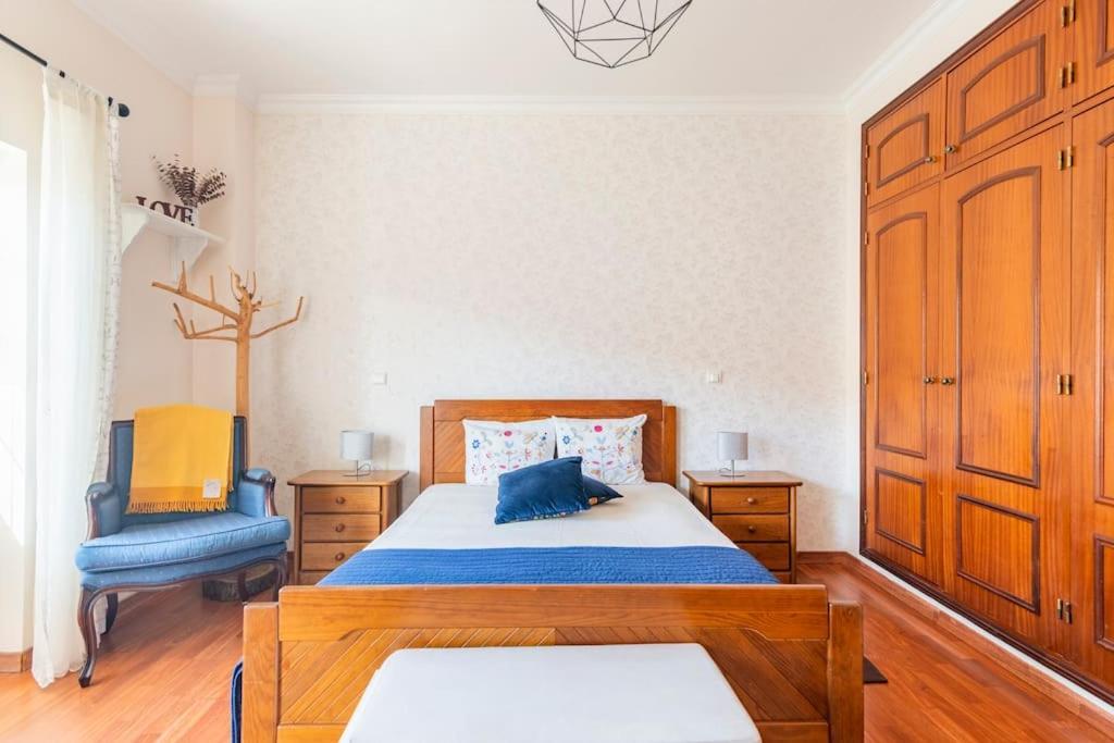 Suite Mendanha Samora Correia Exterior photo